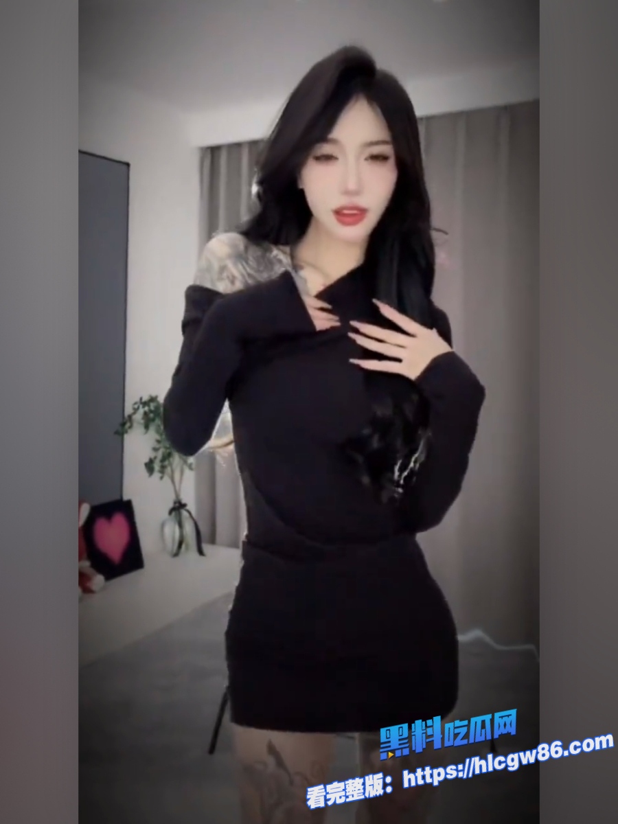 粉嫩精神小妹的直播视频居然泄露了 5 粉嫩精神小妹的直播视频居然泄露了 5