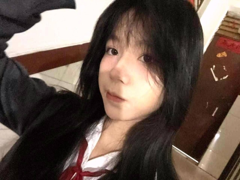 大学生嫩妹被金主无套爆操内射4