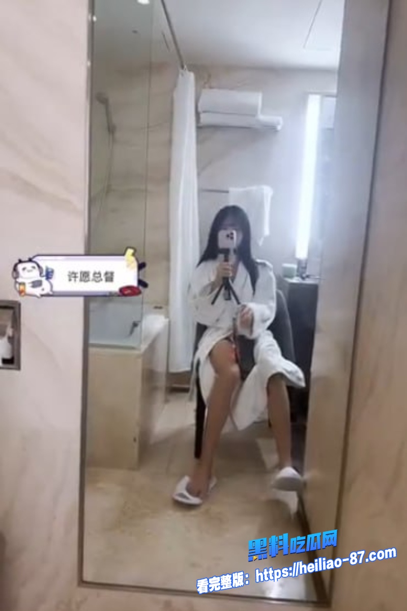 抖音B站50万粉甜妹 李晴雪 直播玩脱 大航海专属扣逼自慰被永封 尺度直接拉满爽翻天11