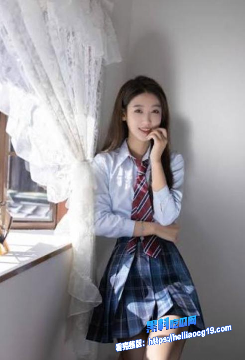精神小妹自拍视频 3