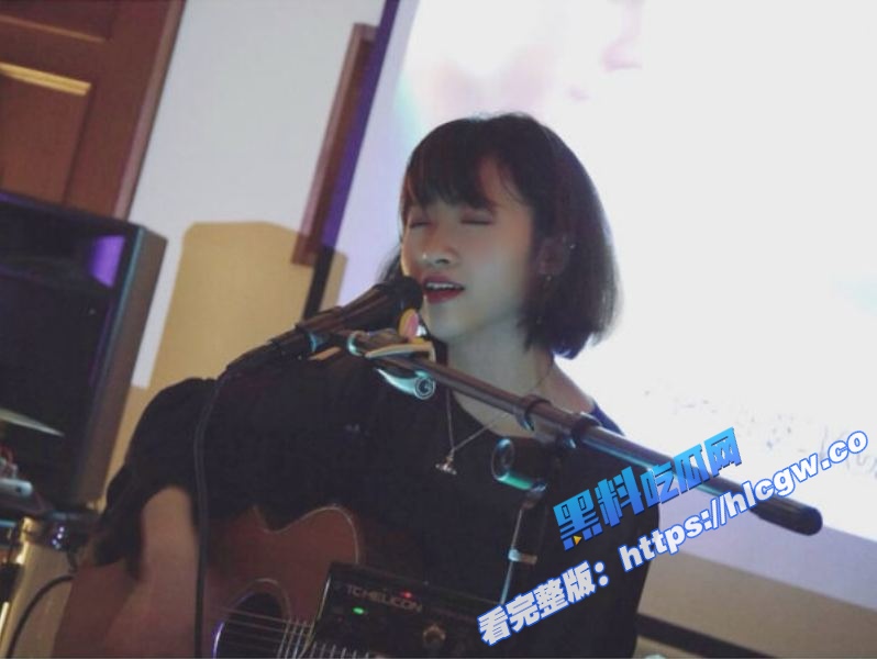 台湾清吧驻唱小妹 分手后前任求和不成 将以往自拍吃鸡私密视频曝光!7 台湾清吧驻唱小妹 分手后前任求和不成 将以往自拍吃鸡私密视频曝光!7