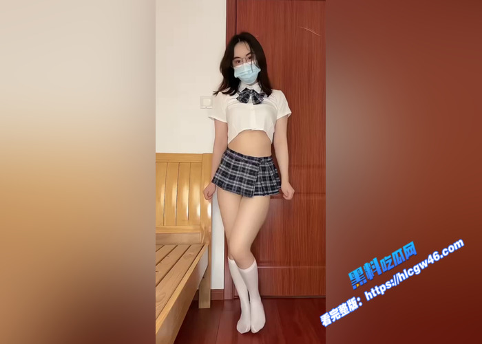 白皙肥美人妻 eynyxq999 土豪定制视频曝光！虽然以成人妻 但是还是跟鲍鱼一样鲜嫩肥美4
