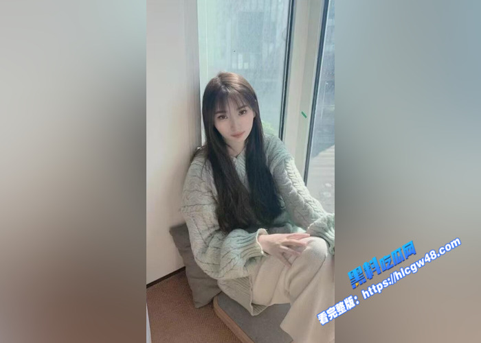 学院派反差女神 李思雨 与金主性爱视频流出 圆润翘臀遭后入狂操 淫叫声非常动听4
