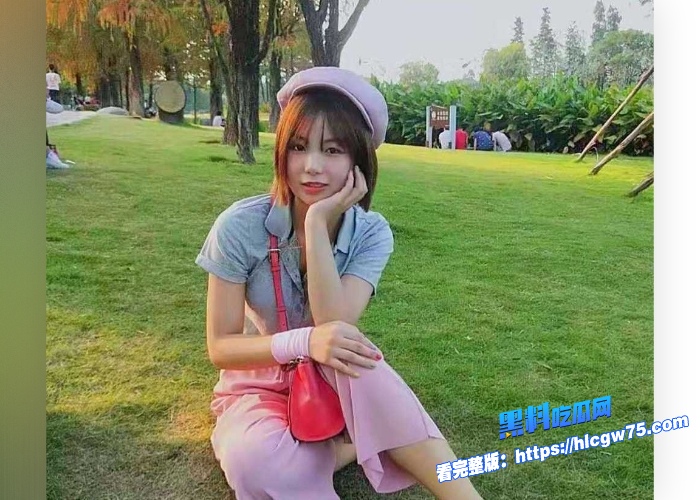 赣南师范大学韦丽芳背着男友兼职外围赚外快视频遭曝光小骚货还挺敬业肥胖金主的短小jj口的津津有味 图1