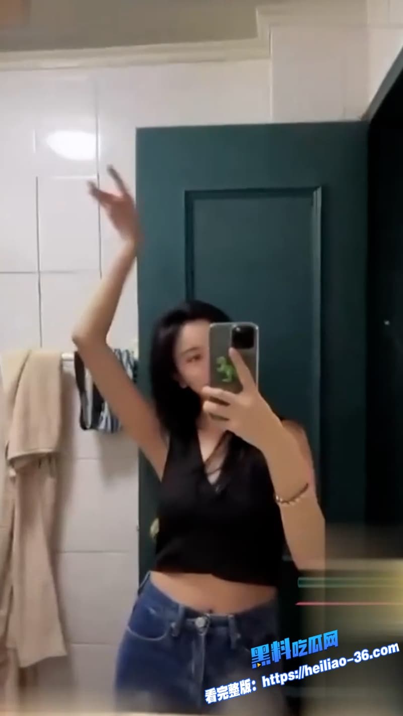 瓜友爆料新疆独生子孙佳佳情人节前偷情开房视频小三直发绿帽男友你女友被我干翻你那小牙签比不了2