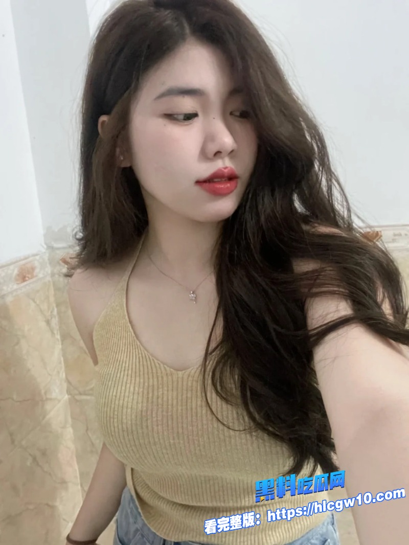 巨乳女神蒙脸跪舔大鸡巴肉丝美脚足交撩到爆炸直挺插入粉嫩骚逼12