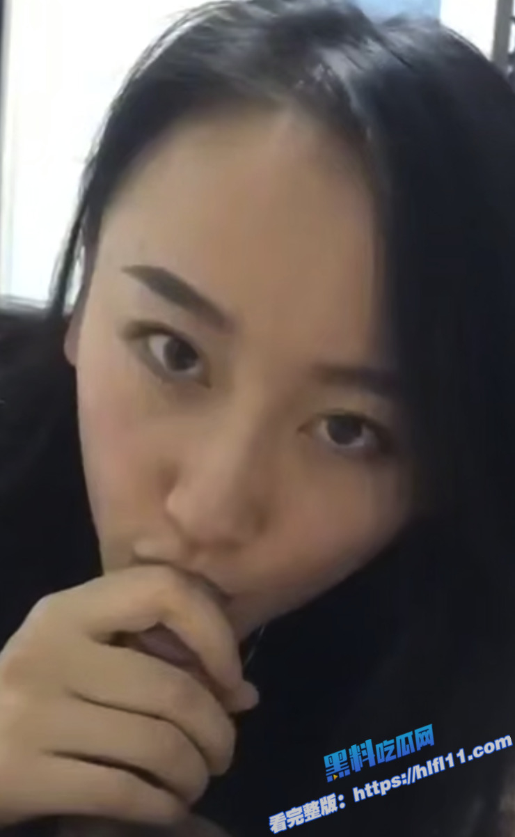 瓜友投稿 陕西西安的初中教师董小洁背着老公约炮 吃精实在太淫荡了3