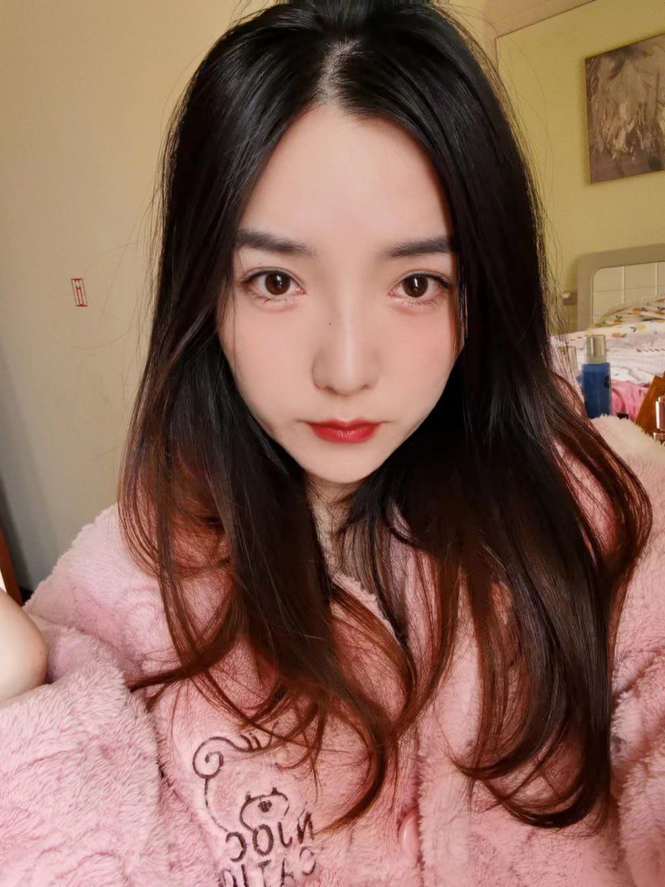 极品反差女友和男友做爱实拍记录表面清纯可人一到床上就化身榨精魅魔疯狂榨取男友精液 图1 极品反差女友和男友做爱实拍记录表面清纯可人一到床上就化身榨精魅魔疯狂榨取男友精液 图1