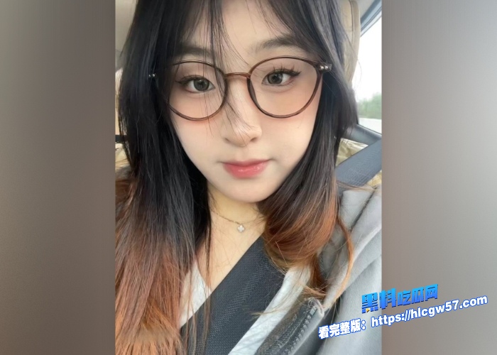 天上飞机最快地上眼镜最骚极品颜值小情侣私拍泄密流出清纯眼镜娘小姐姐被男友口爆深喉爆操 图3 天上飞机最快地上眼镜最骚极品颜值小情侣私拍泄密流出清纯眼镜娘小姐姐被男友口爆深喉爆操 图3