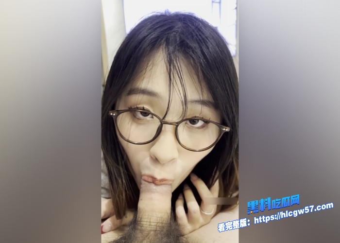 天上飞机最快地上眼镜最骚极品颜值小情侣私拍泄密流出清纯眼镜娘小姐姐被男友口爆深喉爆操 图5 天上飞机最快地上眼镜最骚极品颜值小情侣私拍泄密流出清纯眼镜娘小姐姐被男友口爆深喉爆操 图5