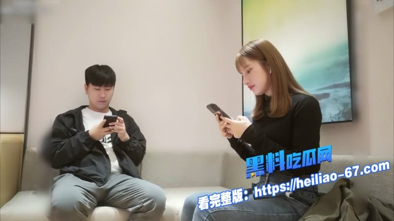 小宝寻花经典作清冷美乳女神沙发脱衣床上狂骑巨屌娇喘连连超级诱惑3 小宝寻花经典作清冷美乳女神沙发脱衣床上狂骑巨屌娇喘连连超级诱惑3