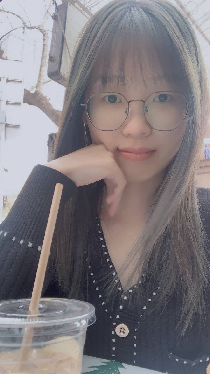 高校学霸眼镜美女性爱视频泄密!斯文外表穿情趣内衣被操得极度淫骚! 高校学霸眼镜美女性爱视频泄密!斯文外表穿情趣内衣被操得极度淫骚!