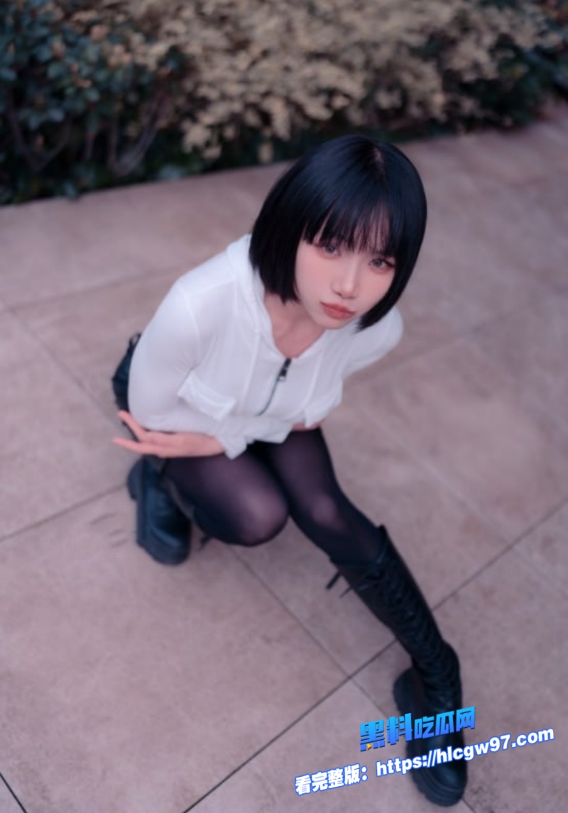 甜美福利姬草莓羽衣化身八重神子发情开5