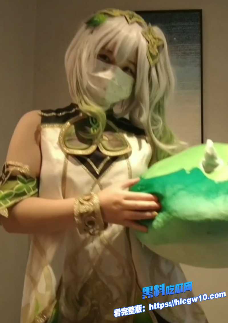推特萝莉少女软萌兔兔酱pornCOS史莱姆草神甜美草系仙女私密私拍流出3