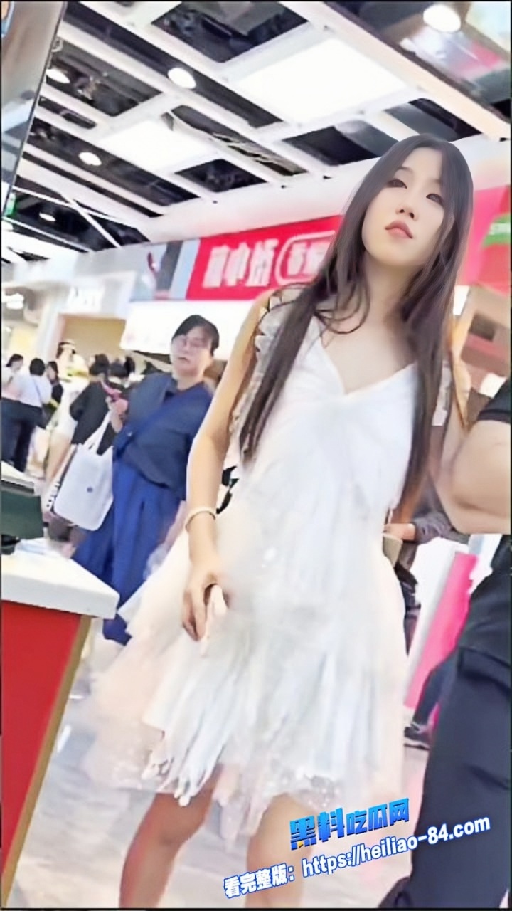 街拍偷拍长裙1 街拍偷拍长裙1