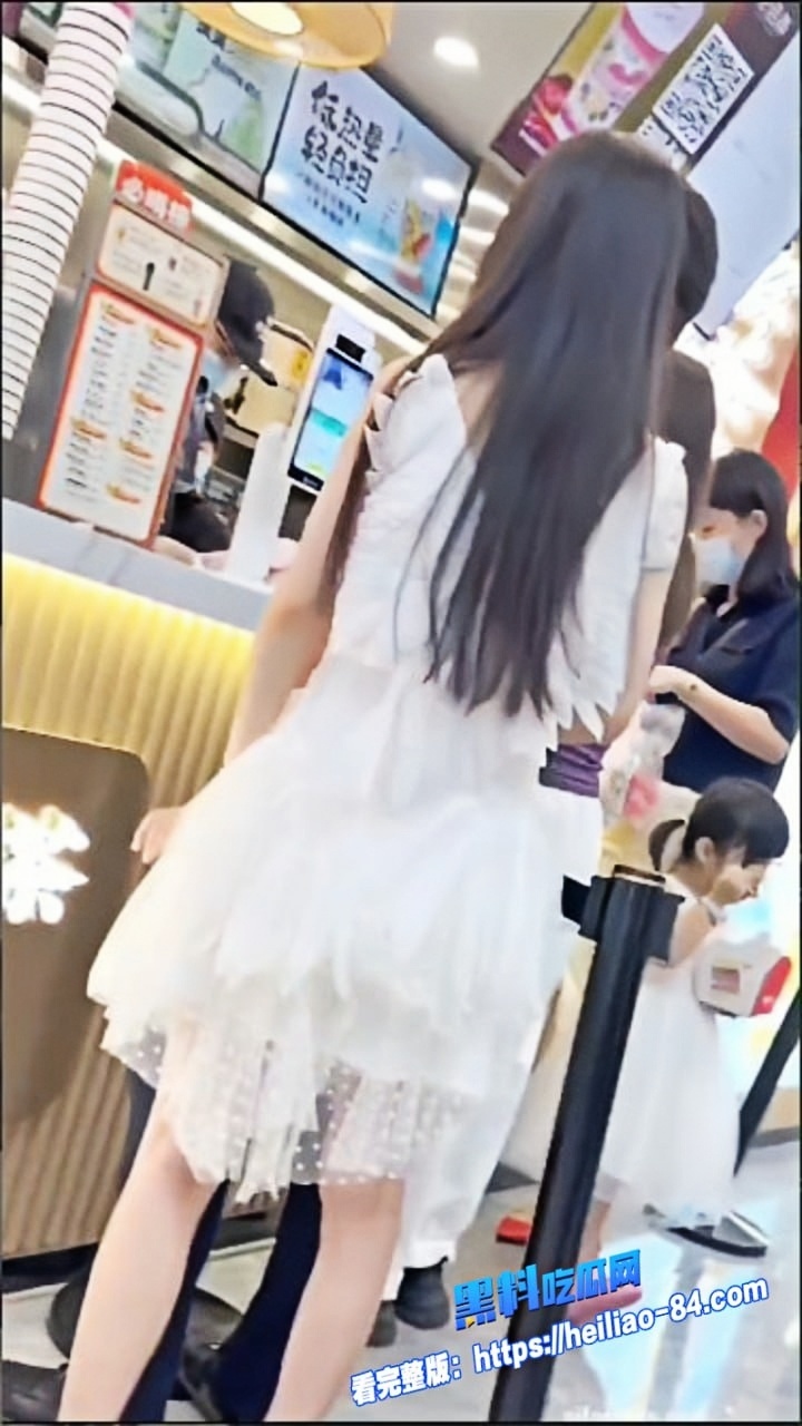 街拍偷拍长裙8 街拍偷拍长裙8