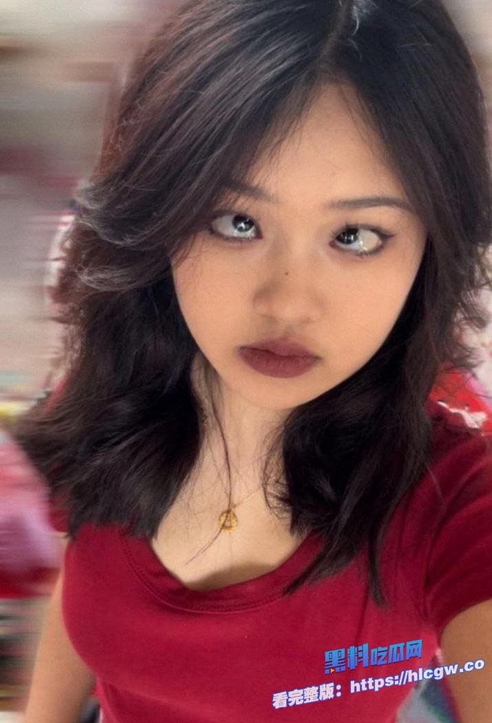 瓜友投稿 玩吃鸡认识的小骚货 竟然是铁路客乘大学生 看样子是赚到了 图6