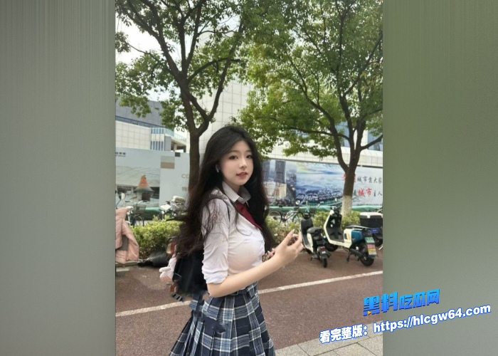 苏州农业技术职业学院巨乳学妹陈思言自拍约炮视频流出苗条的身躯配上D罩杯大奶堪称极品不知道又便宜哪个黄毛了 图2