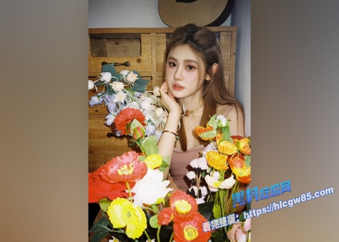 fansly长腿美乳肥臀御姐Andmlove 10 fansly长腿美乳肥臀御姐Andmlove 10