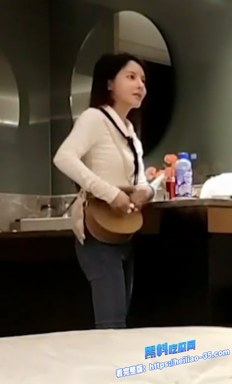 一想到当鸡的精神小妹就带劲纹艺妓的女人命苦确实如此2