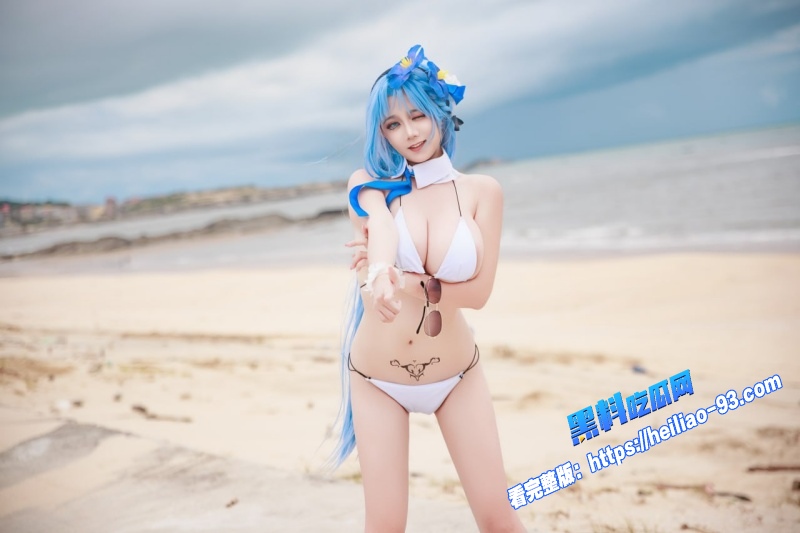 超人气巨乳萝莉福利姬阿雪雪盛夏阿尔萨斯沙滩写真珍藏完整版流出7