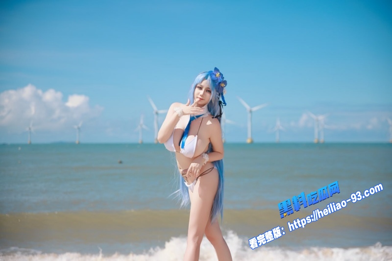 超人气巨乳萝莉福利姬阿雪雪盛夏阿尔萨斯沙滩写真珍藏完整版流出18