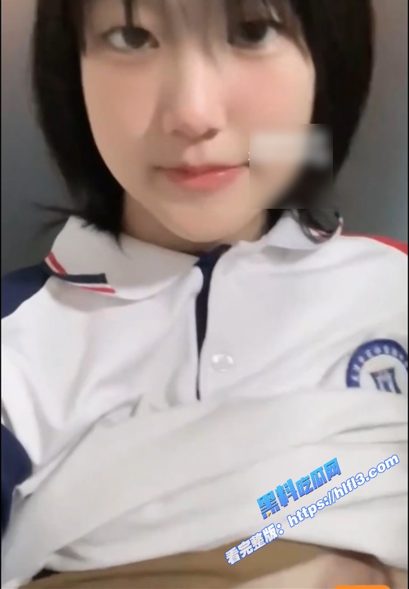 河北张家口反差学生妹 王若玮 被男友哄骗露奶自拍 结果分手后就曝光视频！7