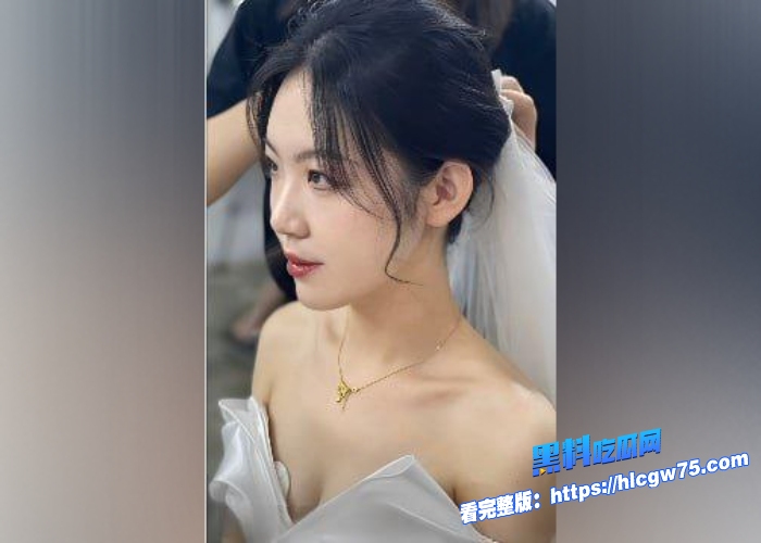 事业编银行职员吕金梦婚内出轨大客户反差婊给金主赤裸调教视频曝光捆绑全裸着给人口交真是母狗一条7 事业编银行职员吕金梦婚内出轨大客户反差婊给金主赤裸调教视频曝光捆绑全裸着给人口交真是母狗一条7