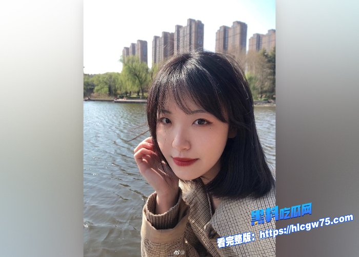 事业编银行职员吕金梦婚内出轨大客户反差婊给金主赤裸调教视频曝光捆绑全裸着给人口交真是母狗一条6 事业编银行职员吕金梦婚内出轨大客户反差婊给金主赤裸调教视频曝光捆绑全裸着给人口交真是母狗一条6