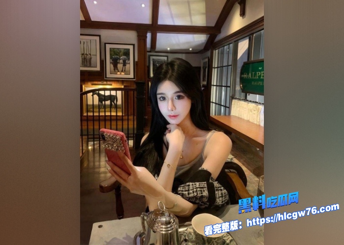 北京名媛完美露脸与红三代家里大战视频爆光小穴水流不止一插到底脱光衣服抓着豪华美乳就是干 图1 北京名媛完美露脸与红三代家里大战视频爆光小穴水流不止一插到底脱光衣服抓着豪华美乳就是干 图1