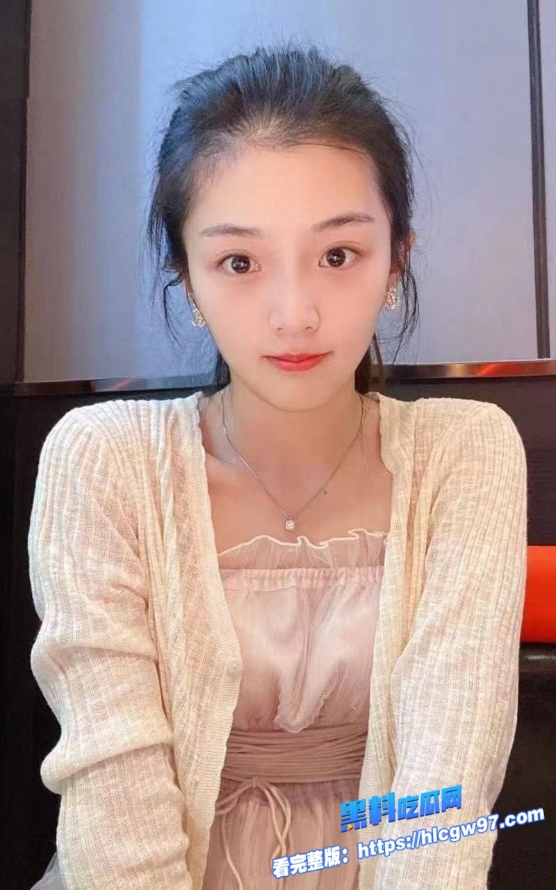 上海师范大学清纯校花邓乔馨真实本性曝光8