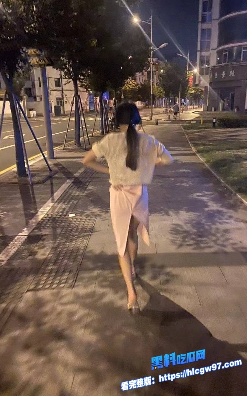 上海师范大学清纯校花邓乔馨真实本性曝光19