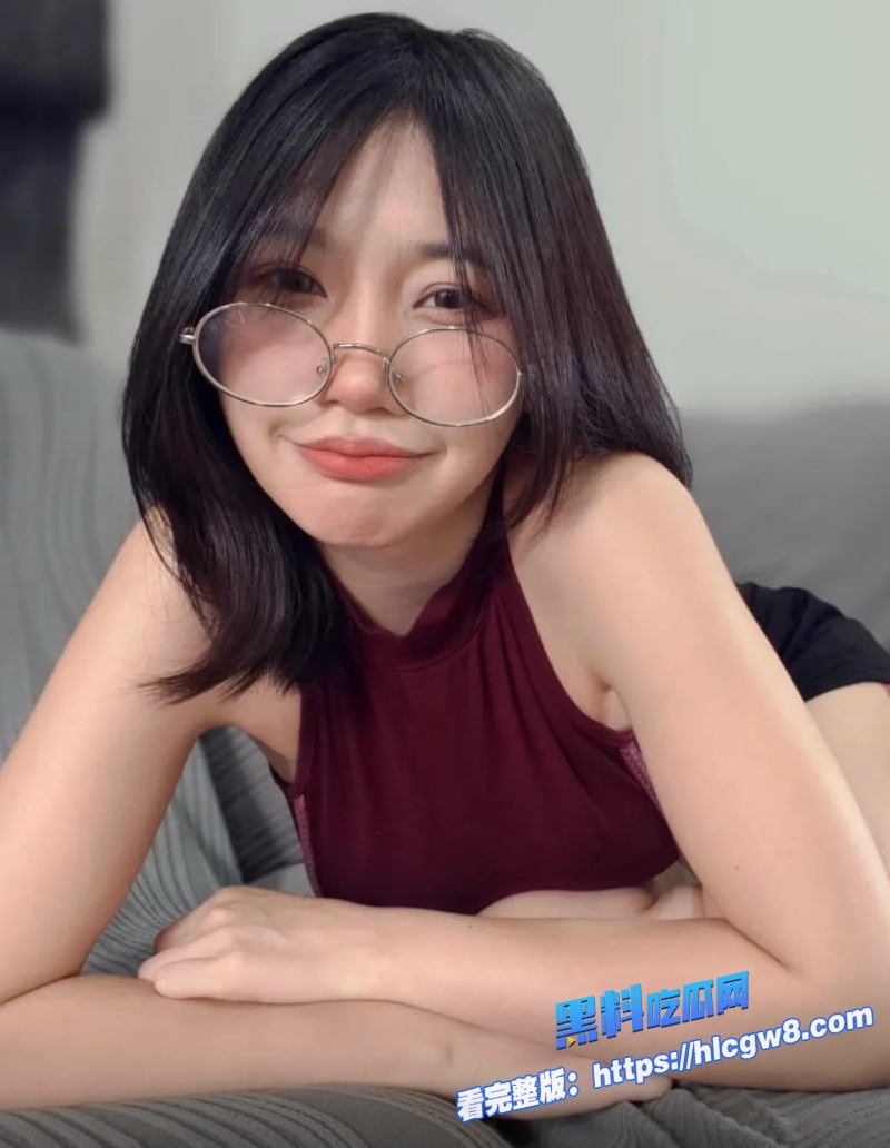 金边眼镜美少女骑乘女上位狂扭抓奶爆操后入狂插简直飘飘欲仙3 金边眼镜美少女骑乘女上位狂扭抓奶爆操后入狂插简直飘飘欲仙3