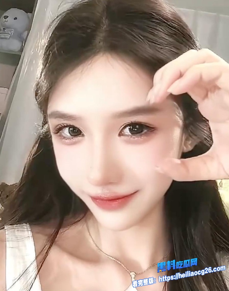 黑丝女王绘子套路直播5 黑丝女王绘子套路直播5