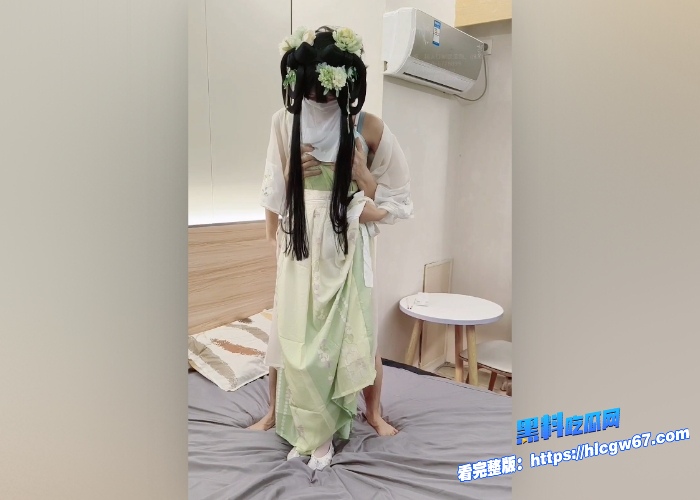 古风汉服小姐姐下海服饰金主视频曝光带着面纱高颜脸庞若隐若现配上汉服白丝混搭给你带来不一样的感觉 图2 古风汉服小姐姐下海服饰金主视频曝光带着面纱高颜脸庞若隐若现配上汉服白丝混搭给你带来不一样的感觉 图2