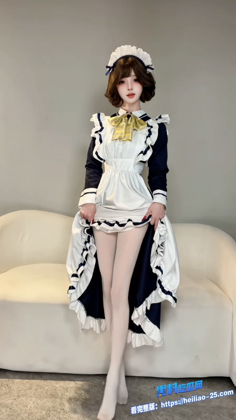 抖音超火长腿美女cos星光咖啡馆与死神之蝶四季夏目枣子姐福利合集曝光卡点提裙骚舞扭胯太犯规啦 9