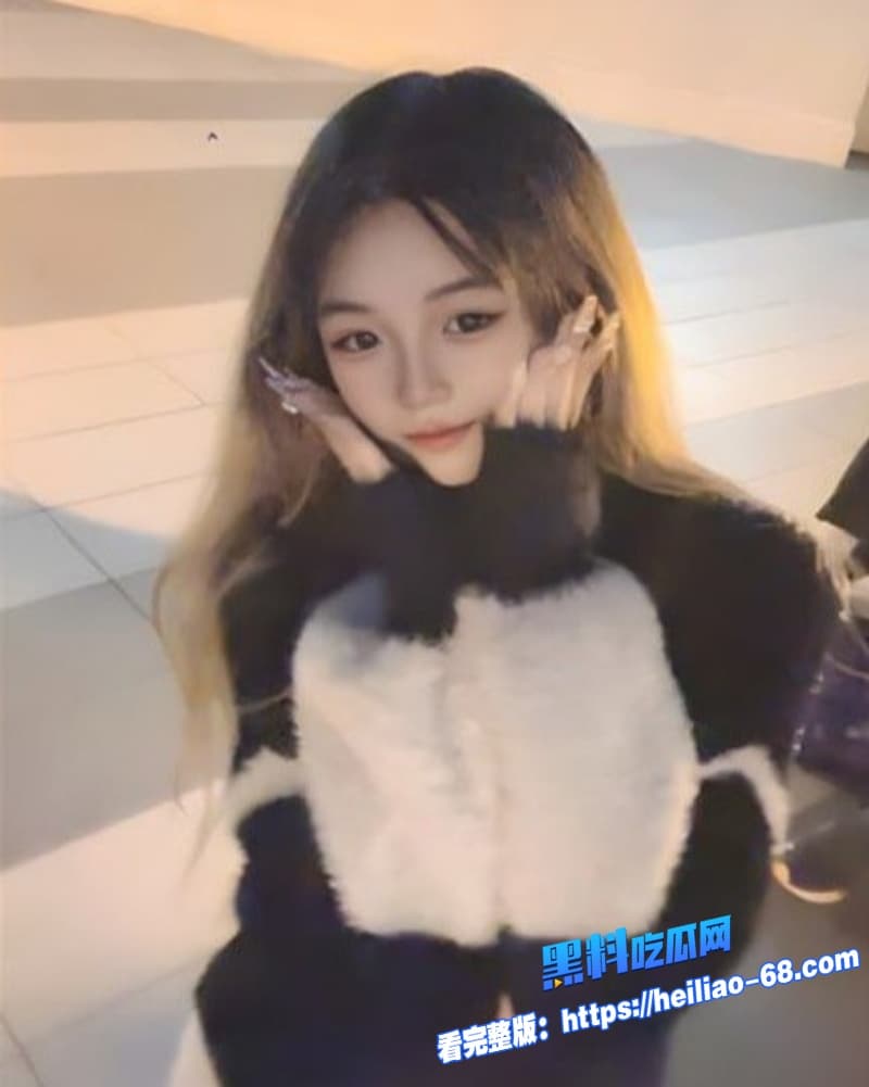 瓜友投稿19岁清纯小网红美思颖前任偷拍泄密露脸疯狂口交这波纯纯的福利啊1 瓜友投稿19岁清纯小网红美思颖前任偷拍泄密露脸疯狂口交这波纯纯的福利啊1