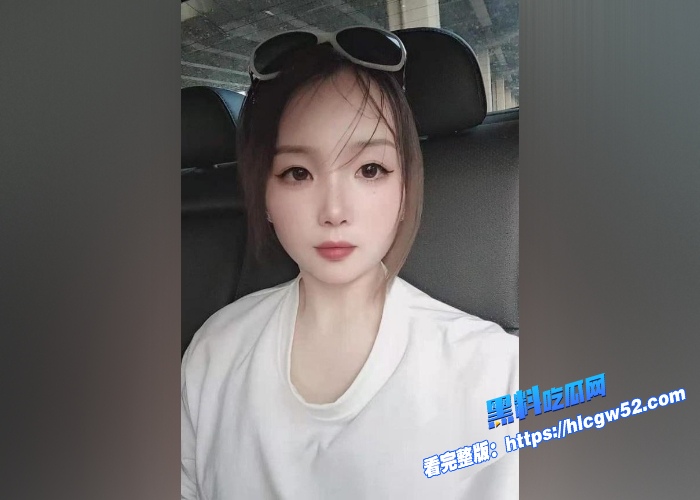云南昆明美女汽车销售邓冰冰被老板包养视频泄密白丝职业装情趣满满无套抽插淫叫不断 图1WH700x500px