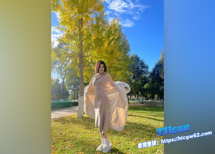 小红书拉丁舞大学生性爱视频曝光气质绝佳约摄影师拍写真约到酒店开房打炮玉臀好白操的啪啪响摄影好摄影得学啊 图3