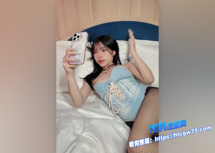 超高颜值反差阿黑颜模特奶子乳晕特别大粉嫩小穴简直就是的杀器没有男人能抵抗 2 超高颜值反差阿黑颜模特奶子乳晕特别大粉嫩小穴简直就是的杀器没有男人能抵抗 2