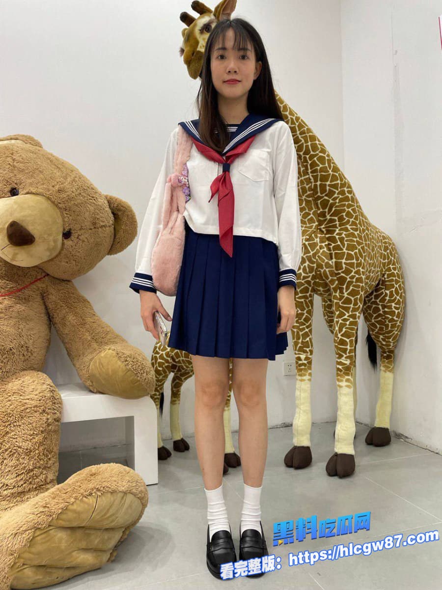 湖北武汉可萝可御母狗嫩妹 5