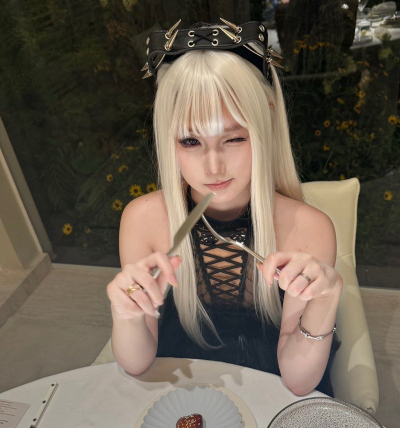 推特高颜值精神小妹2