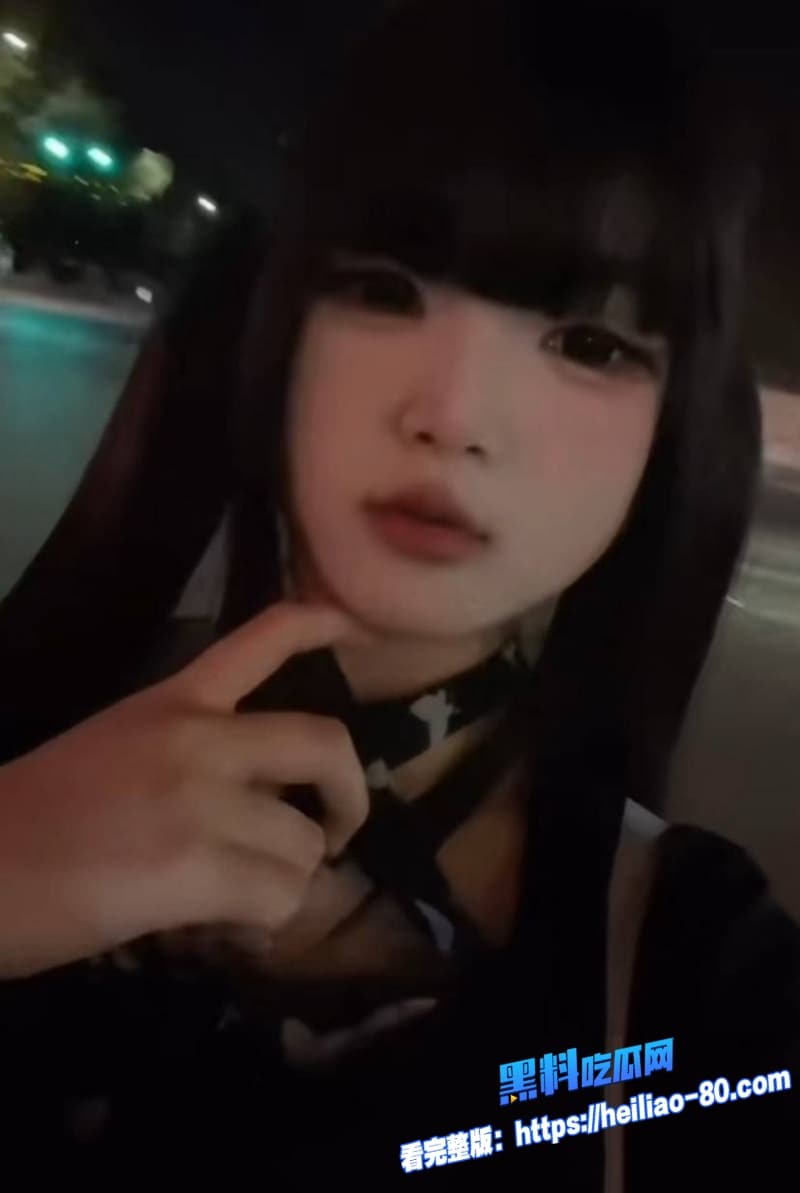 极品嫩妹门帘妹最新自慰视频流出全程露脸手持粗大按摩棒疯狂自慰白虎嫩穴反差感直接拉满10 极品嫩妹门帘妹最新自慰视频流出全程露脸手持粗大按摩棒疯狂自慰白虎嫩穴反差感直接拉满10