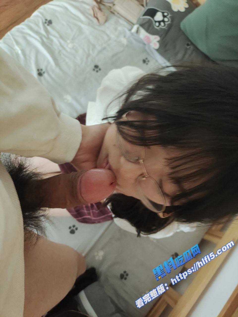 江西南昌中学清纯女高 极品身材萝莉美少女 同学眼中的乖乖女 私下却这么反差6