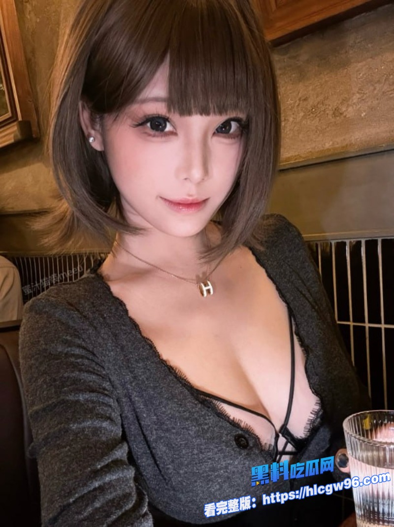 极品福利姬蜜汁猫裘cosplay原神甘雨 6