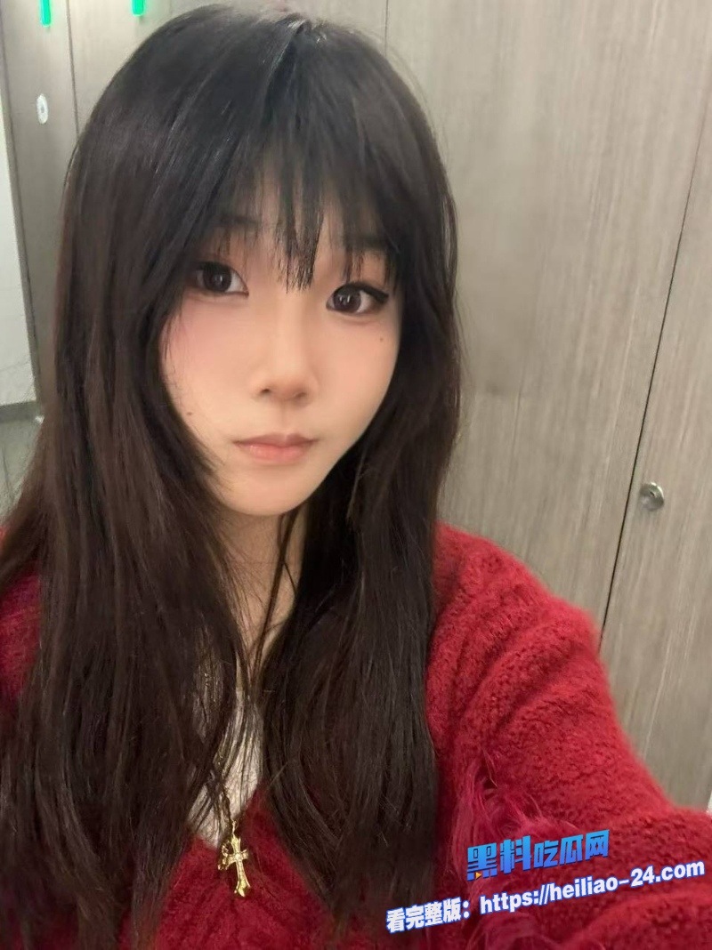 双马尾白丝极品萝莉cola酱福利私拍曝光反差女神眼罩蝴蝶结口交传教士后入简直是极品炮架 5