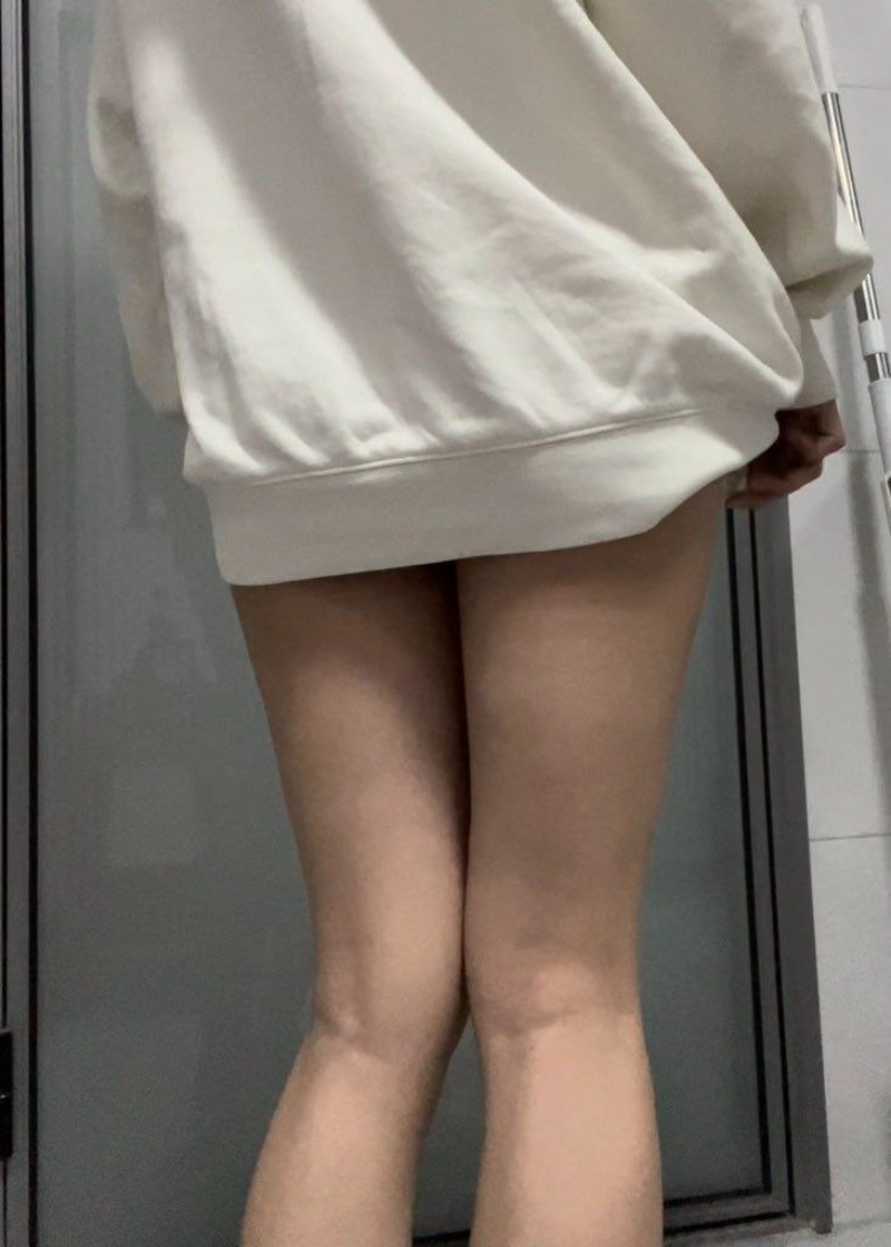 清纯梨形身材蜜桃臀大学生5
