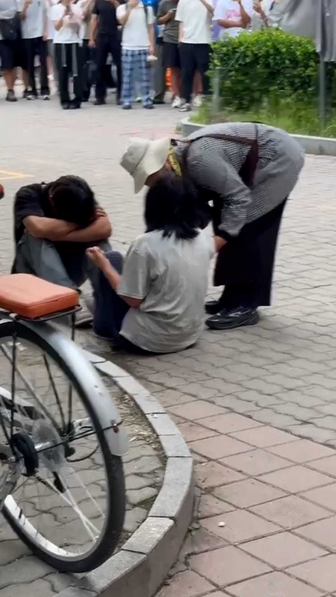 a6123
