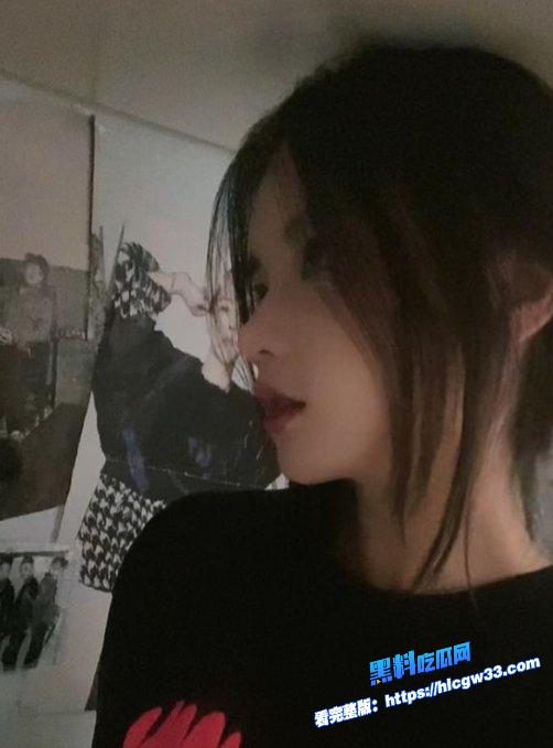 每日PK对决上海JK萝莉若若子VS北京高冷御姐不想早起为你喜欢的女主角打call吧12.jpg