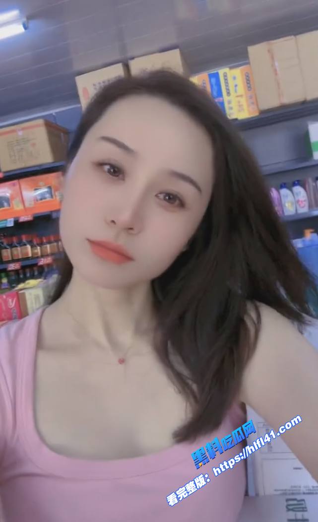 抖音小网红7万粉丝周小姐早期做福利姬口交后入爆操视频完整版曝光 图2 抖音小网红7万粉丝周小姐早期做福利姬口交后入爆操视频完整版曝光 图2